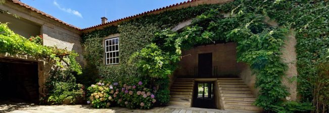 Eça de Queiroz-Stiftung - Baião