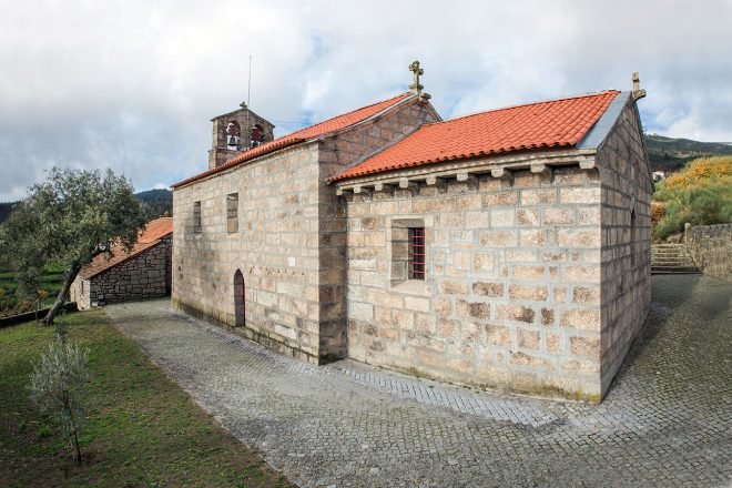 Igreja de Valadares - Baião